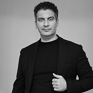 Dr. Ulaş Guvenç